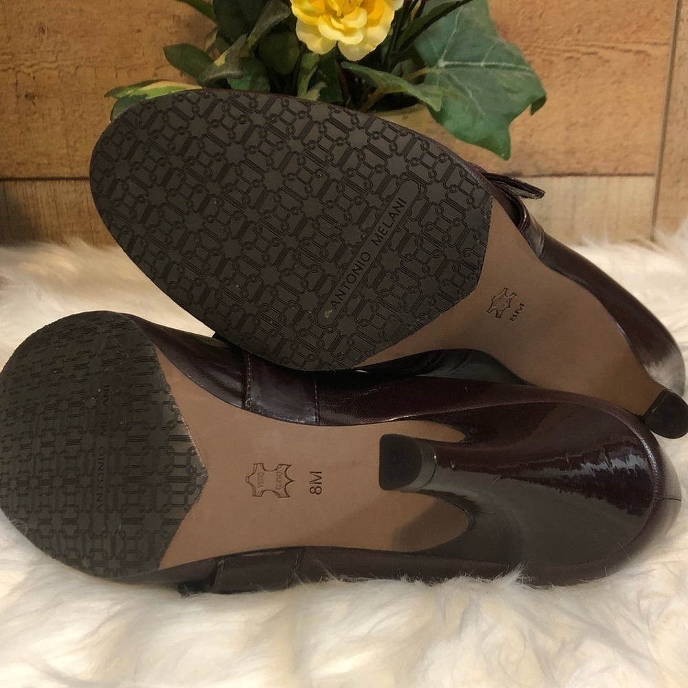 Antonio Melanie Brown Cross Buckle Pumps Size 8M - Picture 5 of 10